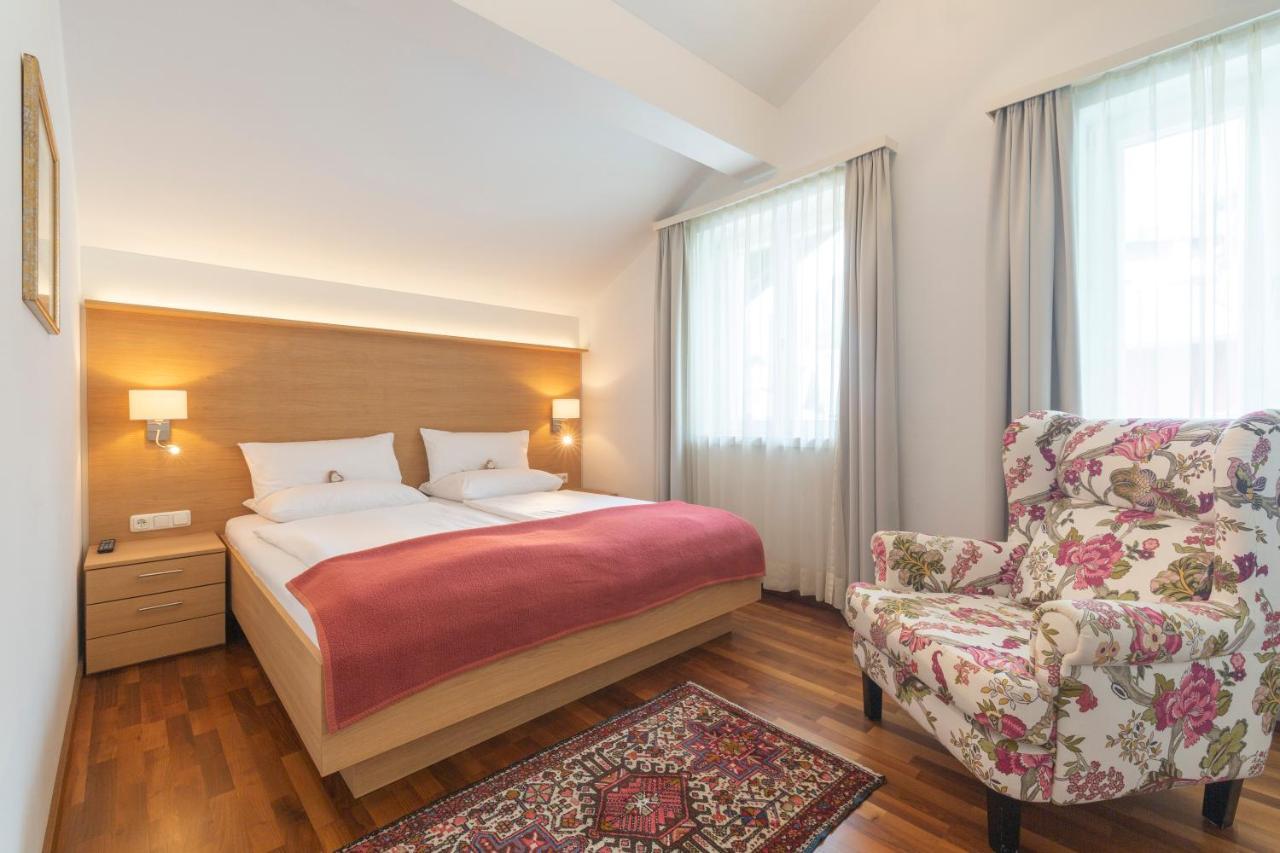 Pension Seehof Appartements Sankt Wolfgang im Salzkammergut Bagian luar foto